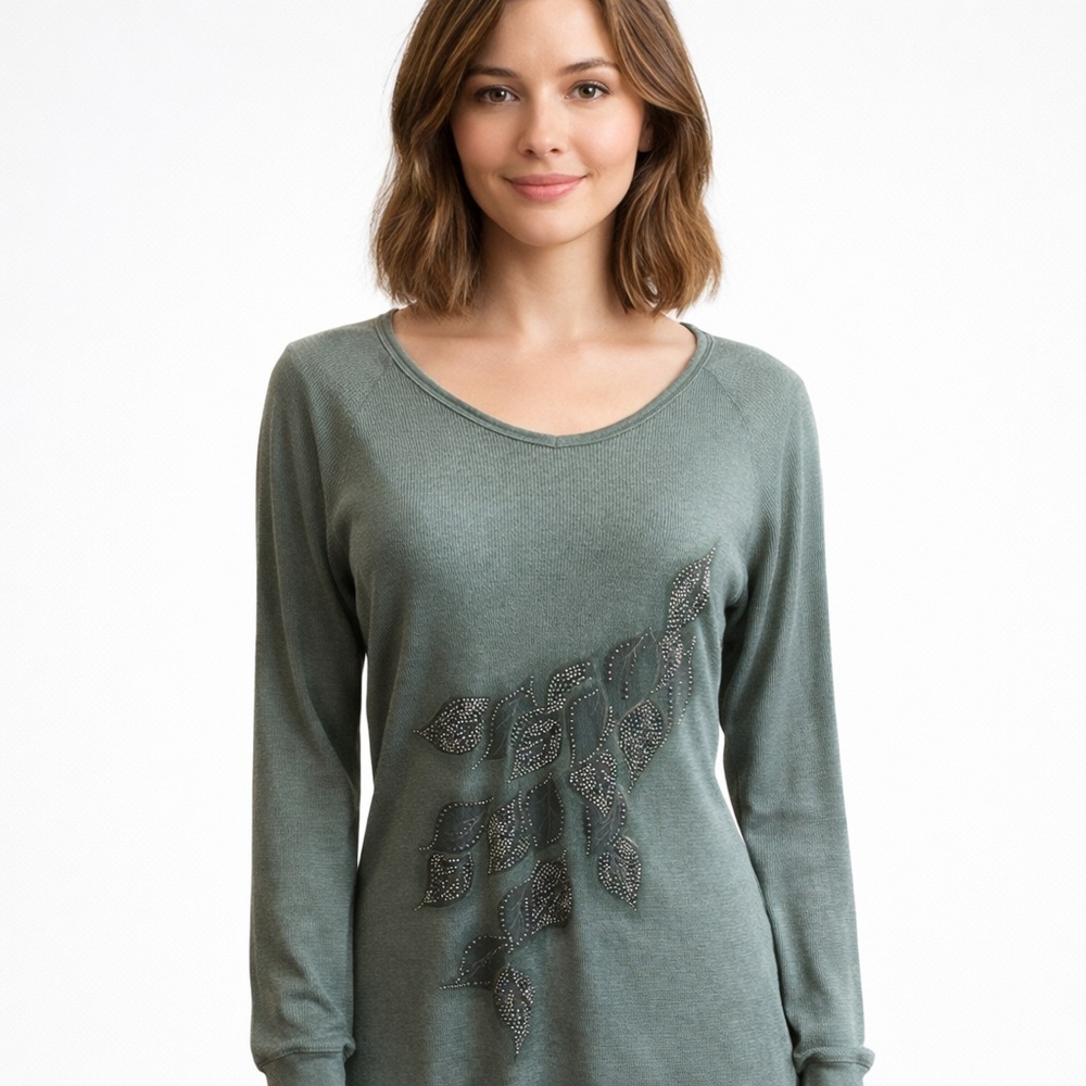 Jake’s Y2K Embellished Long Sleeve Thermal Top Large Flattering Henley Bella